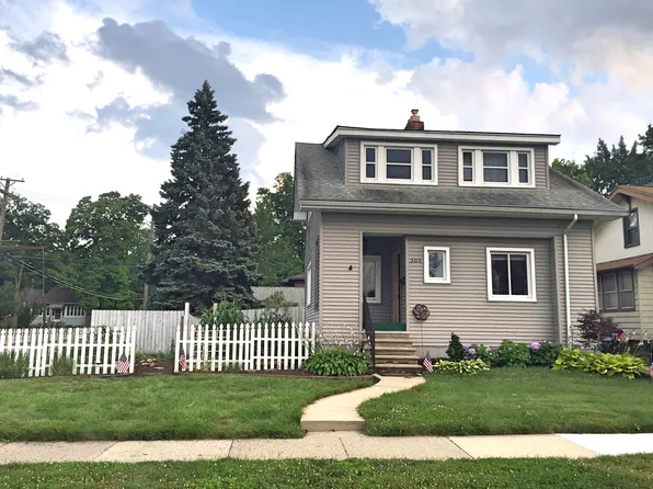 305 W Troy Ave, Ferndale, MI 48220