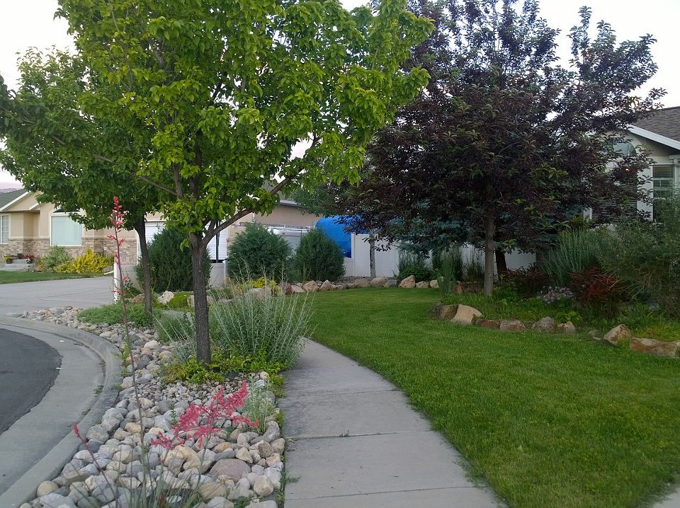 2nd image of 1203 W Rhonda Crest Cir