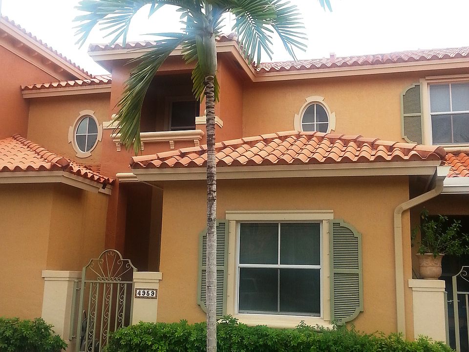 1st image of 4959 Leeward Ln #3103