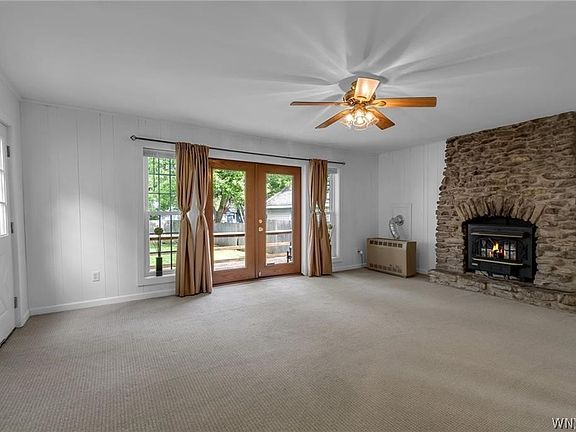 3rd image of 232 Highland Dr