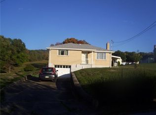 437 Mount Joy Rd, Mount Pleasant, PA 15666