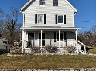 20 Pawcatuck Ave, Pawcatuck, CT 06379