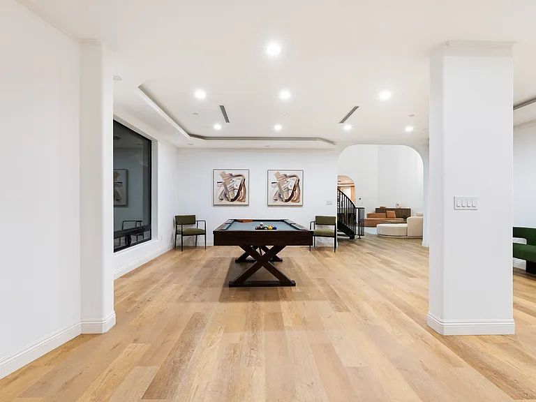 4533 Grimes Pl — Photo 18