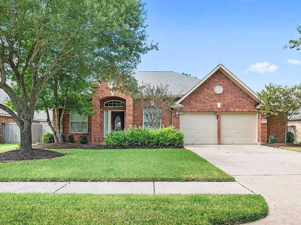 1st image of 27123 Kendal Ridge Ln