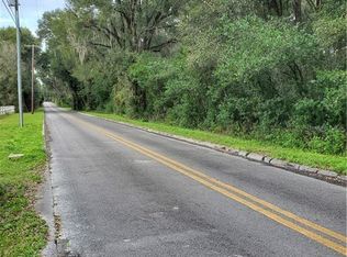 1195 N Ridgewood Ave, Deland, FL 32720