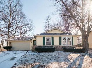 249 Crescent Ave, Valley Park, MO