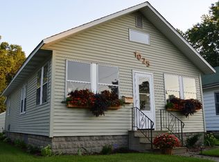 1025 W Broadway St, Mishawaka, IN