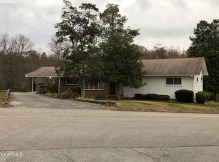 112 Utah Ave, Oak Ridge, TN 37830