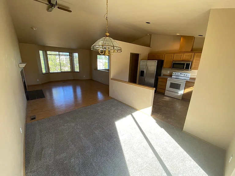 704 143rd Pl SW — Photo 4