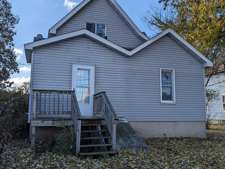 214 W College St #2 — Photo 8