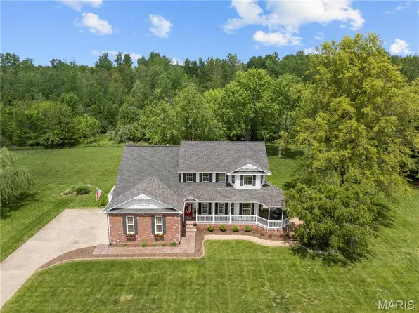 1312 Wolf Rd, Freeburg, IL 62243