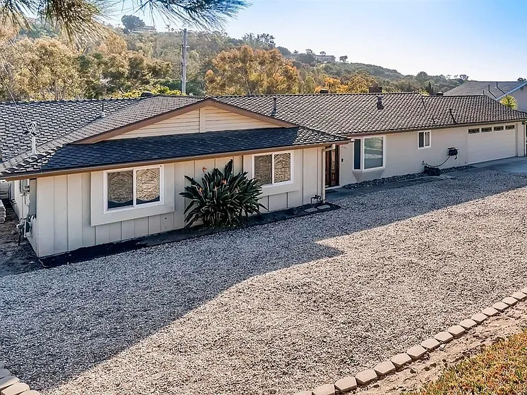 296 Camino Elevado — Photo 2
