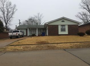 5099 Longhorn Trl, Florissant, MO 63033