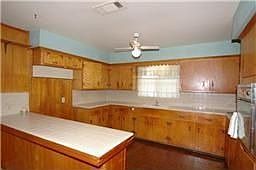 5th image of 6851 Flamingo Dr