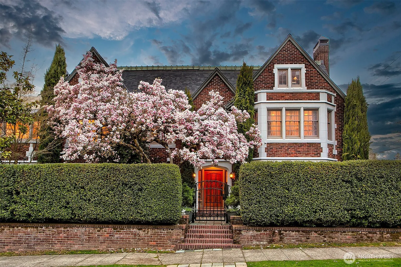 1014 E Galer Street photo 1