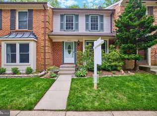 9032 Armendown Dr, Springfield, VA 22152