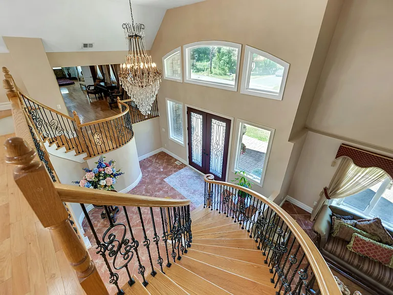 252 Mabel Pl — Photo 24