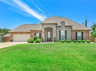 212 Fayedaye Dr, Madisonville, LA 70447
