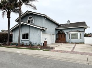 3291 Admiralty Dr, Huntington Beach, CA 92649