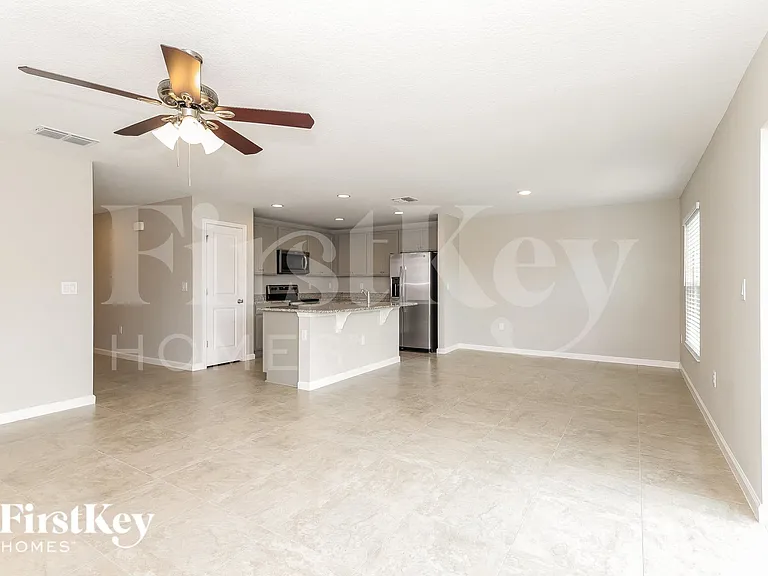 228 Southern Breeze Loop — Photo 4