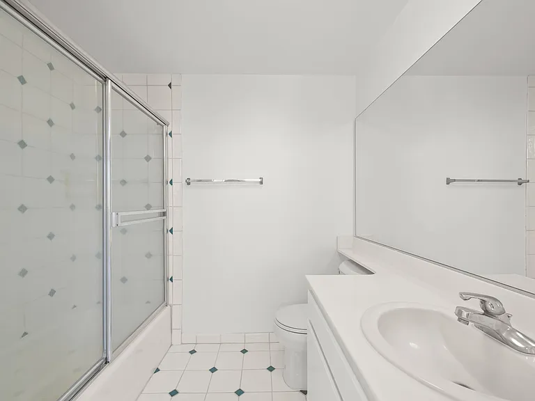 Master bathroom.