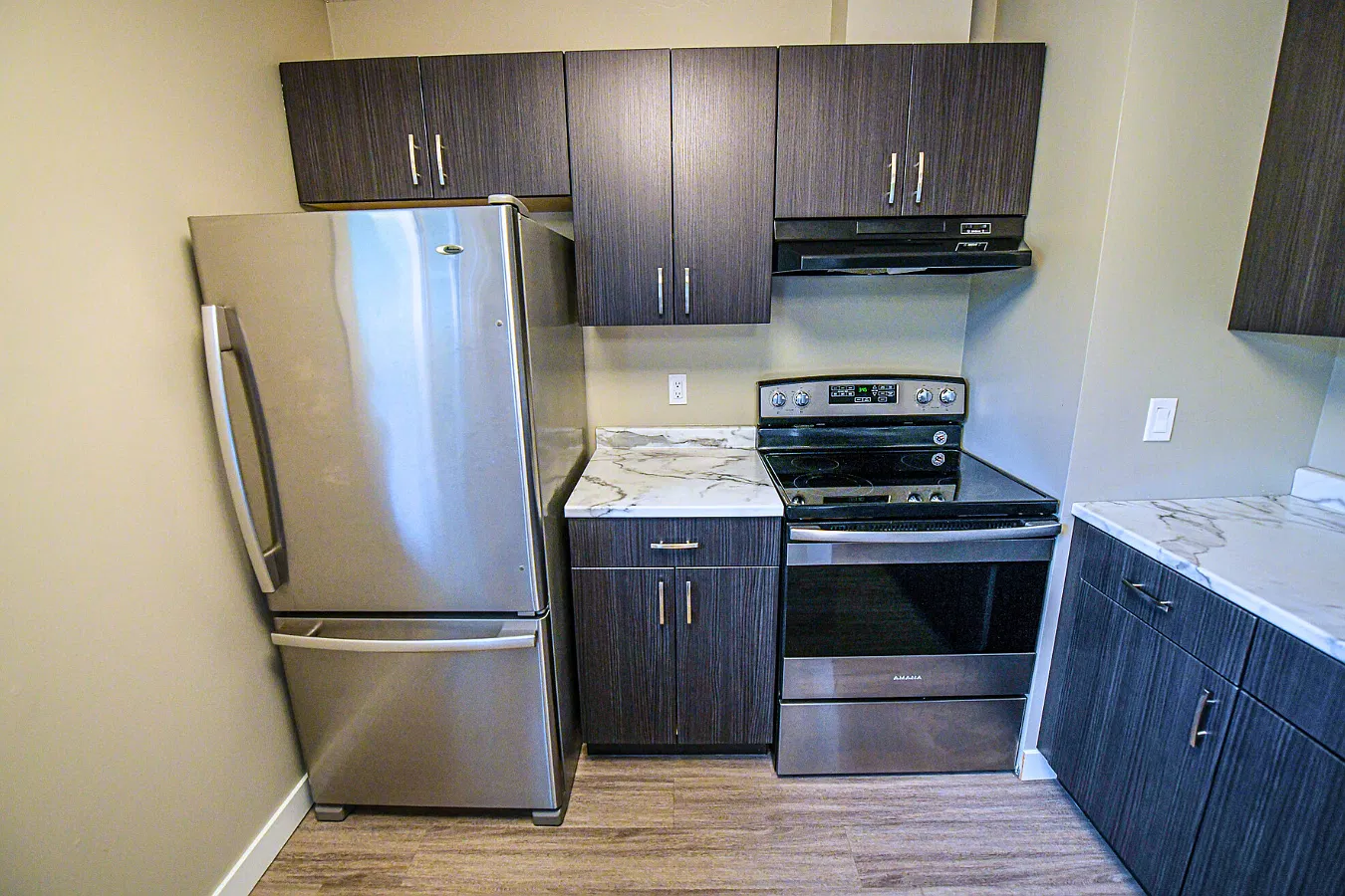 D- Side-Duplex - 4 Beds — Photo 3