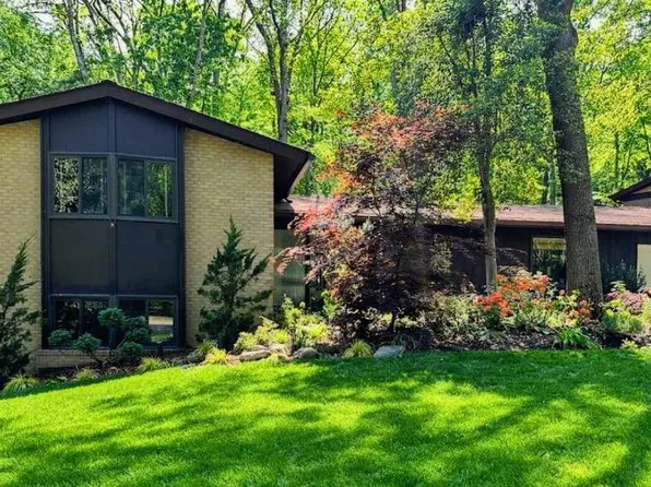 3213 Wessynton Way, Alexandria, VA 22309