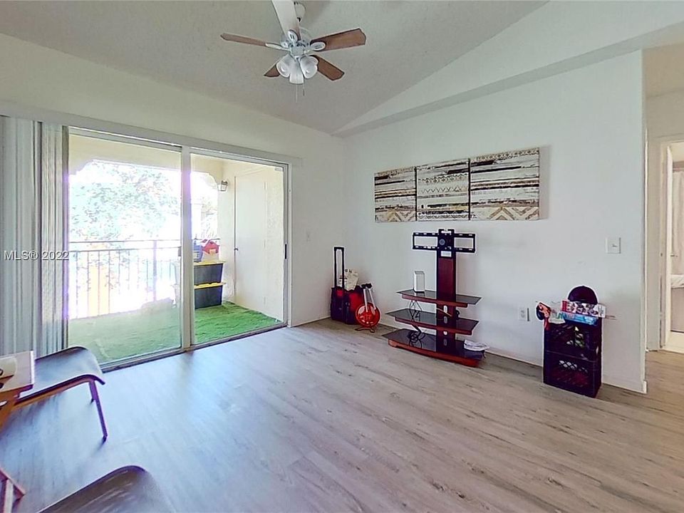 1st image of 2451 Centergate Dr APT 304