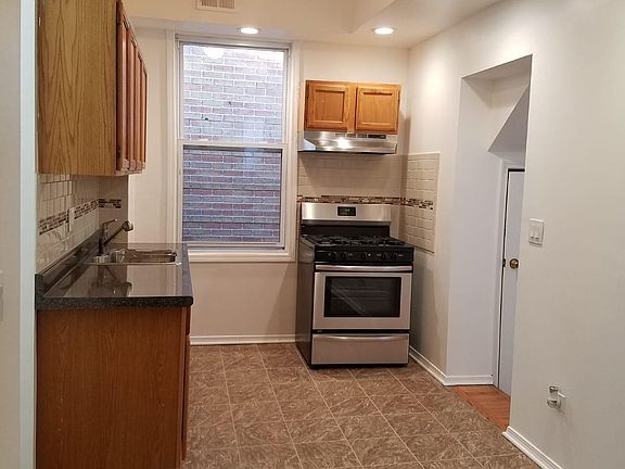 2nd image of 1627 W 16th St Floor 1