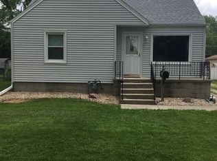 360 S Cleveland Ave, Bradley, IL 60915