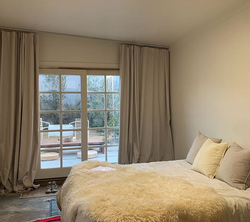 1st image of 1726 W 70th St #La2