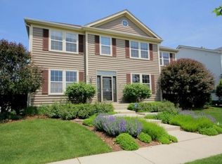 300 Ranney Ave, Vernon Hills, IL 60061