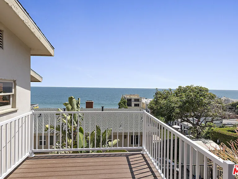 22607 Pacific Coast Hwy — Photo 3