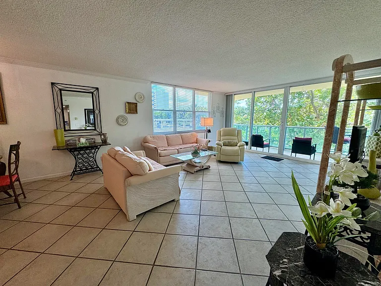 2501 S Ocean Dr #326 — Photo 16