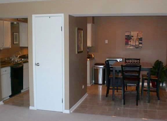 4th image of 7120 166th St #301