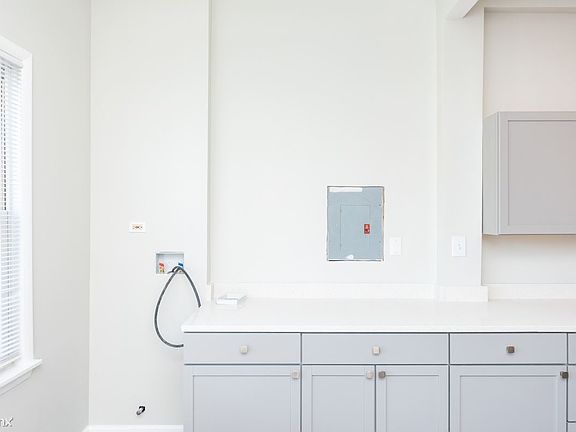 1669146839-2022_11_21_2631_N_Halsted_Unit_1_MLS_ONLY_18