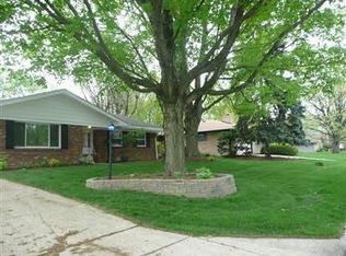 4616 Glenheath Dr, Dayton, OH 45440