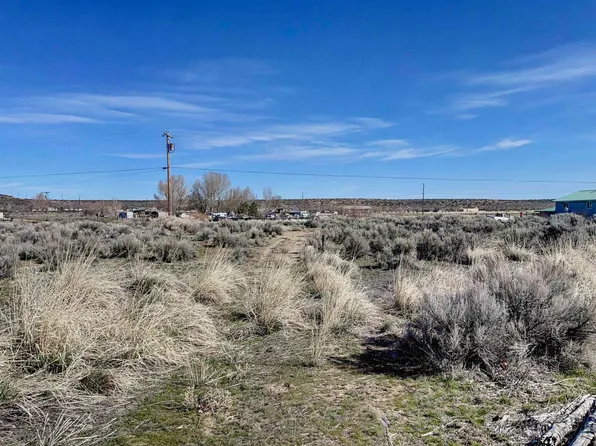 742-135 Cowboy Joe Rd, Doyle, CA 96109