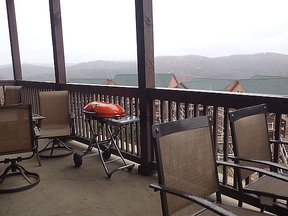 5th image of 47 Songbird Cir APT 1