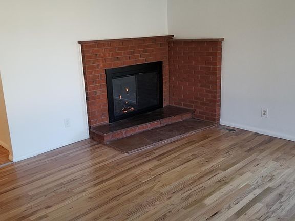 Living room with gas fireplace