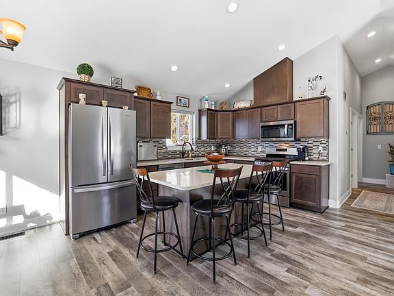 4th image of 317 Quimby St NE