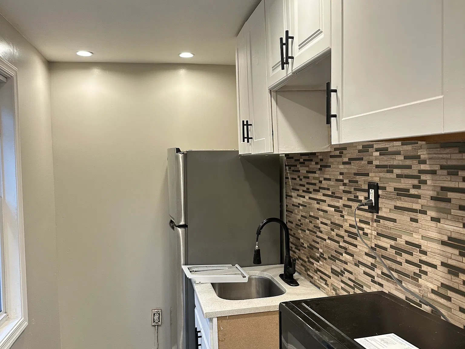 2 bed, 812 sqft, $1,275 — Photo 2
