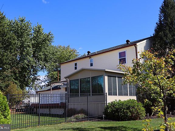 2nd image of 146 Boyer Dr