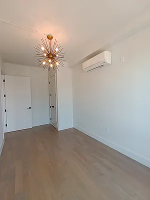 Rented by City Vista Inc | media 11