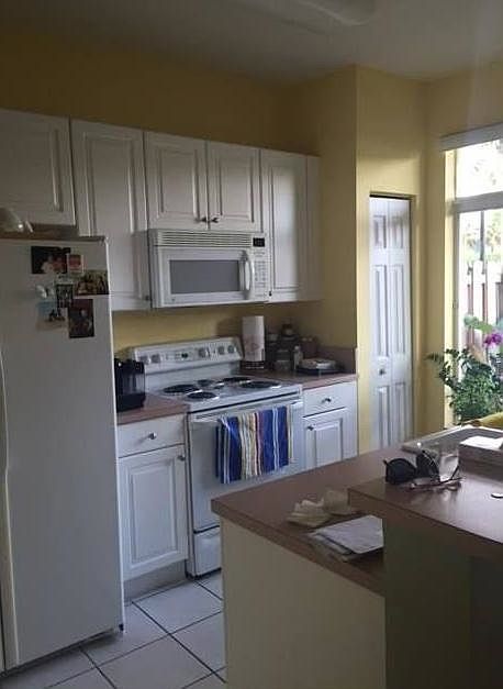 2nd image of 11235 NW 57th Ln