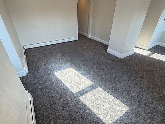 3rd image of 1209 Lincoln Ave #3