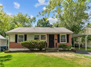 416 Lanark Rd, Saint Louis, MO 63137