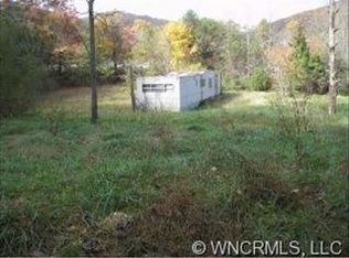 11 Seay Rd, Candler, NC 28715