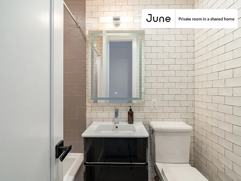 2376 Adam Clayton Powell Jr Blvd #C — Photo 15