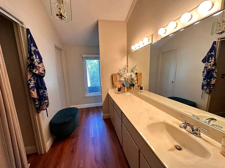 2338 Roundhouse Rd — Photo 14